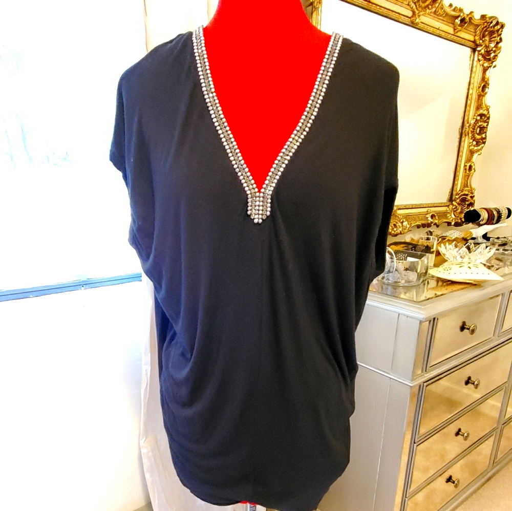 W5 black top size small